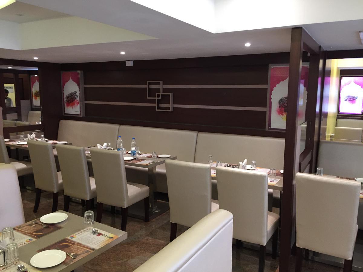 Shoba Elite Hotel Bangalore Bagian luar foto