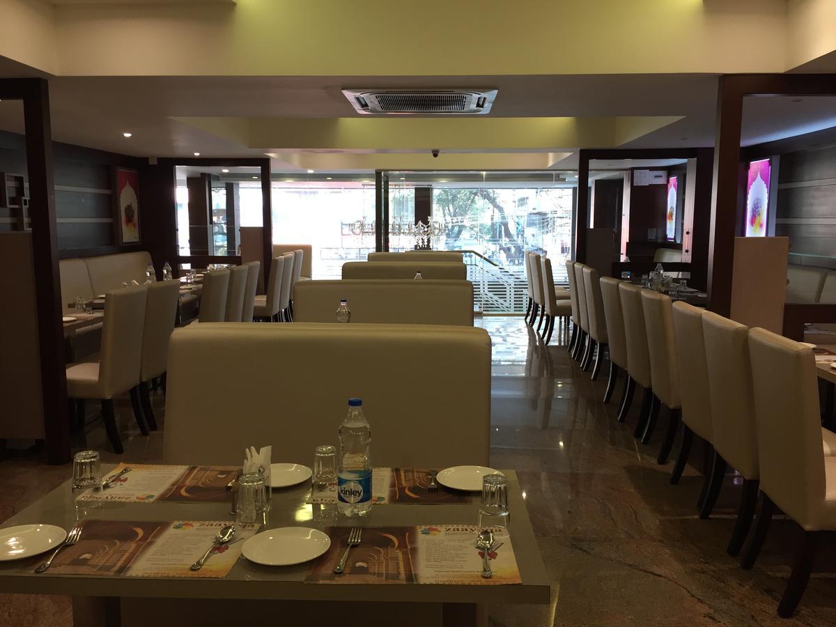 Shoba Elite Hotel Bangalore Bagian luar foto